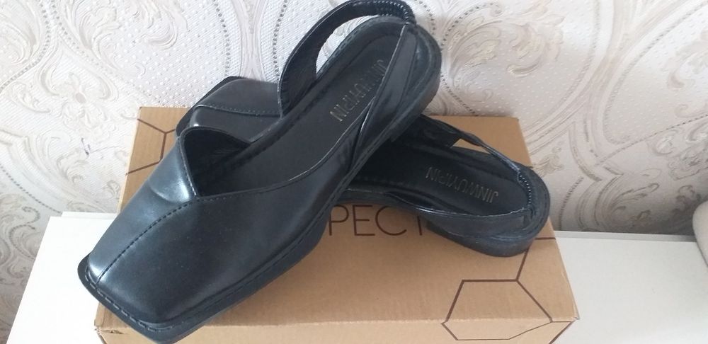 Женская обувь, весна...осень.