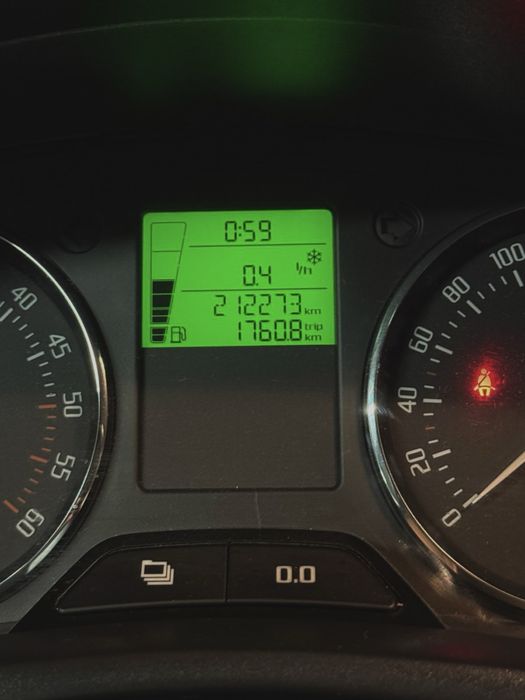 SKODA Fabia 2013 — imagine 4