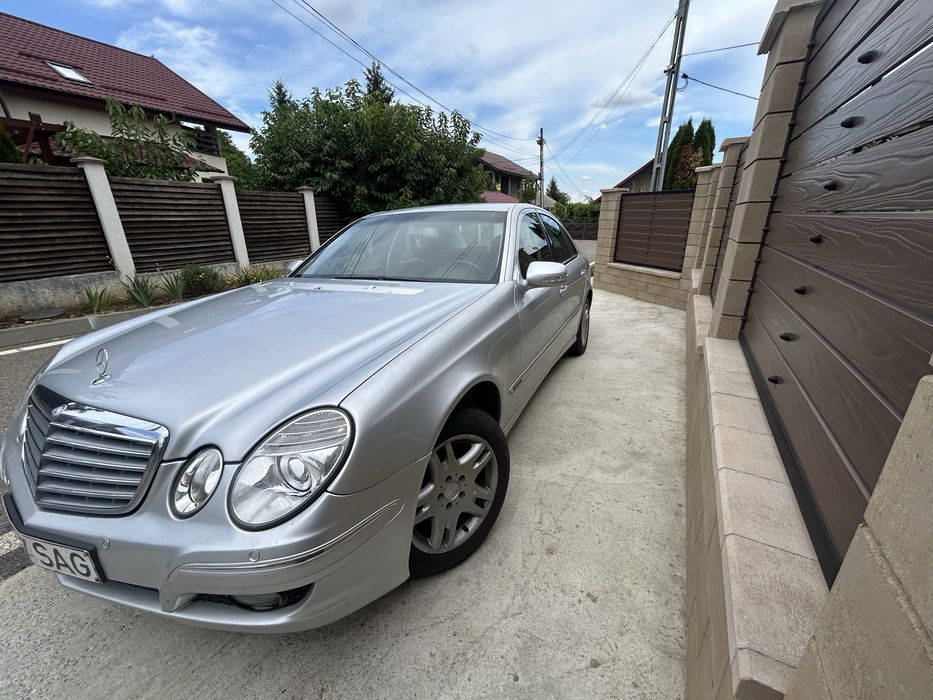 Mercedes E220 170cp