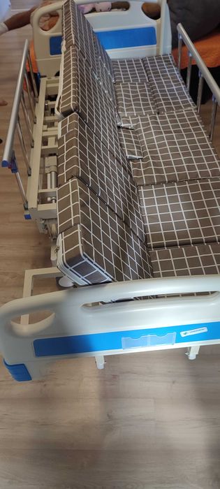 Pat medical pt persoane cu dizabilități aproape nou