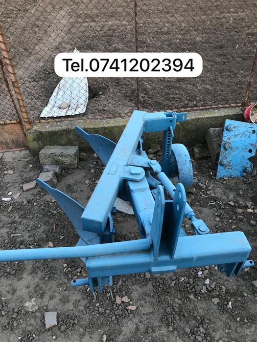 Vând plug 2pp brazde