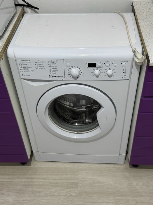 Стиральная машина Indesit