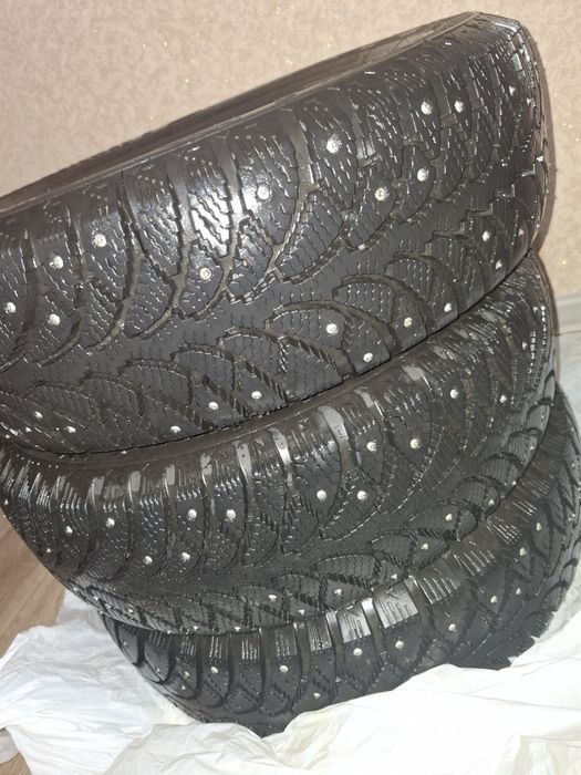 Зимние шины 175/65 R14