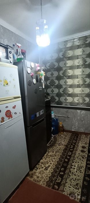 Зарафшон шахридан тезда 1 хоналик уй сотилади. 2-этаж
