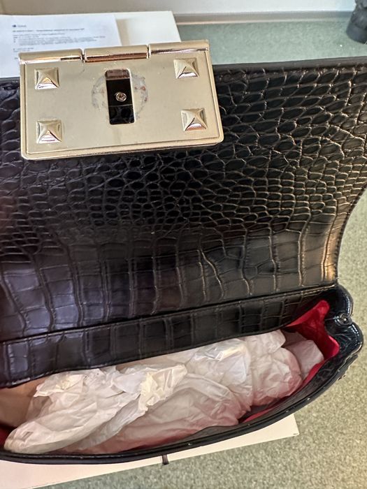 Оригинална чанта LОVE MOSCHINO с естествена кожа