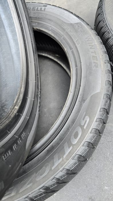 2 anvelope iarna 215 50 18 transport inclus