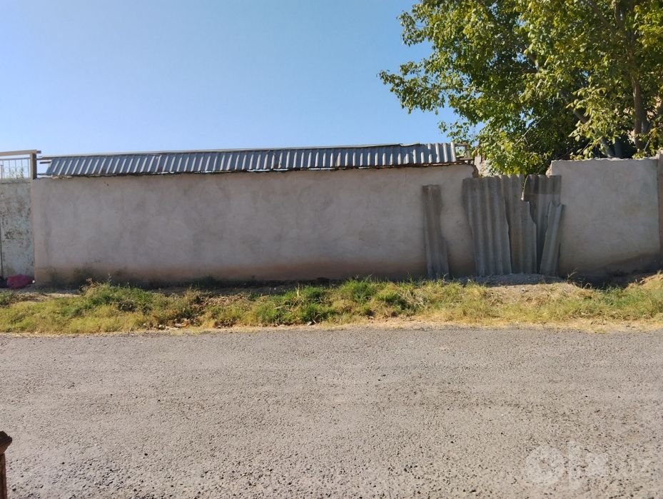 Mexnatda yer sotiladi zudlik bilan 3 sotik