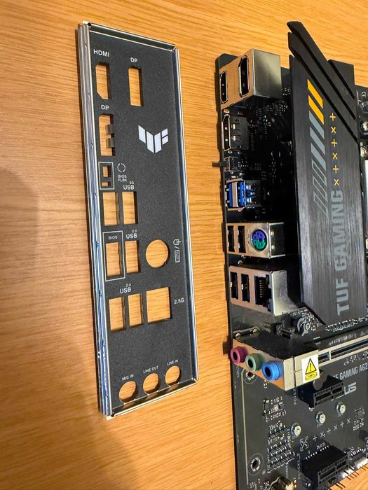 amd ryzen 7 5800x3d - Componente Laptop-PC la preț mic | OLX.ro
