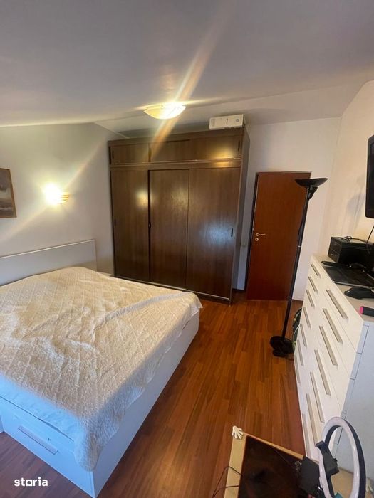 Apartament de vanzare 3 camere|mobilat si utilat ca in poze