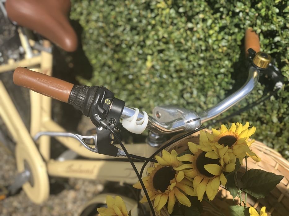 Bicicleta dama crem / aluminiu