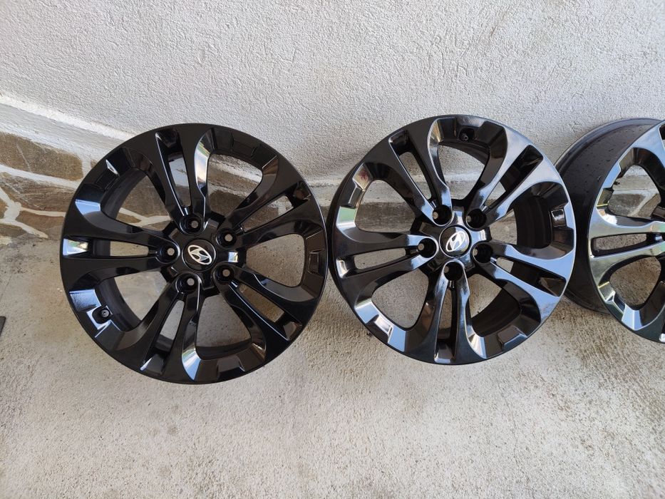 17"5x114.3/67.1 оригинални джанти Kia/Hyundai