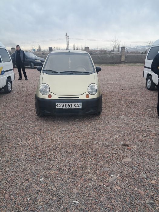 Автомобил девоо матиз