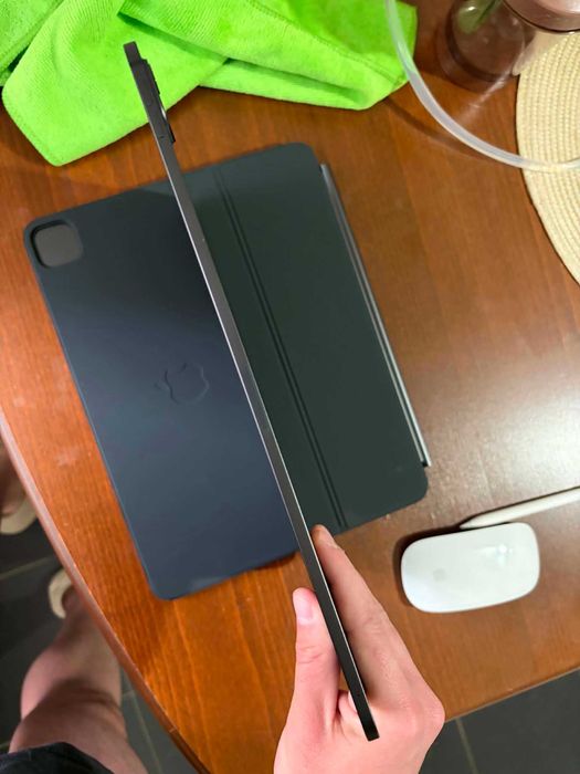 Продавам iPad Air pro 13 inch 512 gb