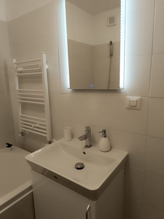 Proprietar inchiriez Apartament 2 camere Decebal Residence