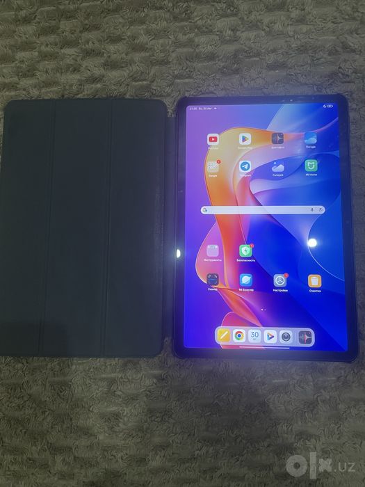 Redmi pad 2 bundle with cover продам планшет в идеальном состоянии …..