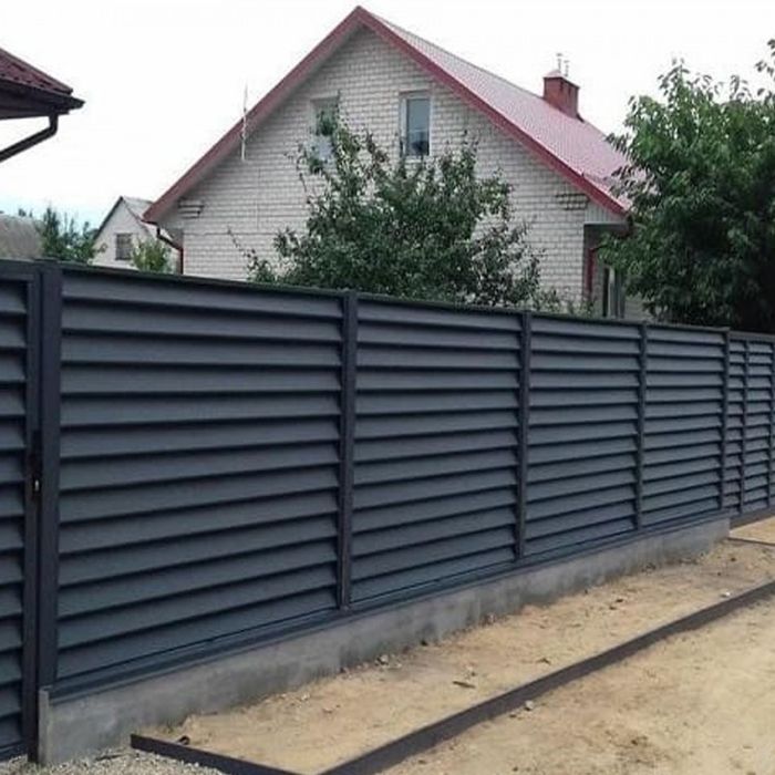 Ямобур ставим заборы, столбы итд