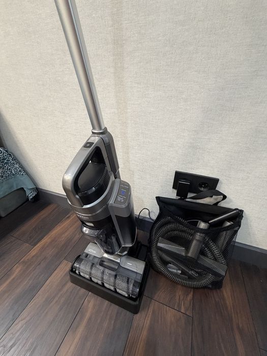 Пылесос MELIA IZZY multi surface