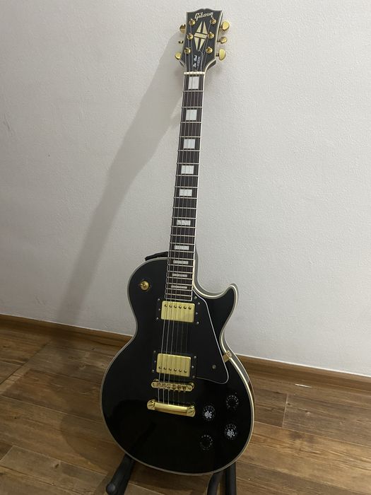 Электрогитара лес пол