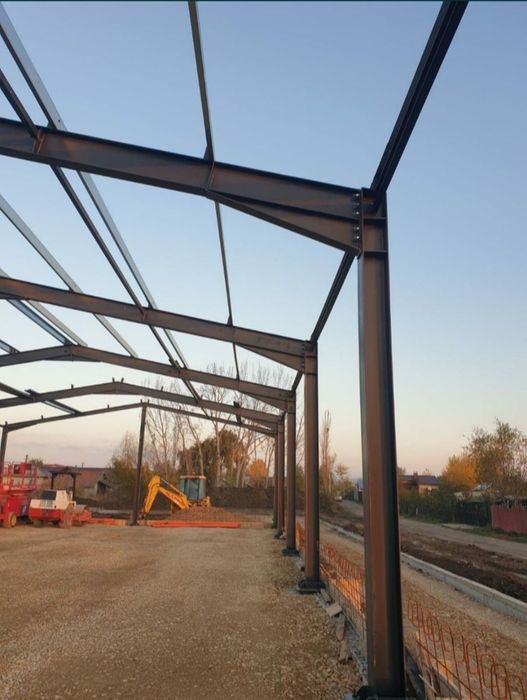 Vând 5ferme metalice la 10m din ipe160