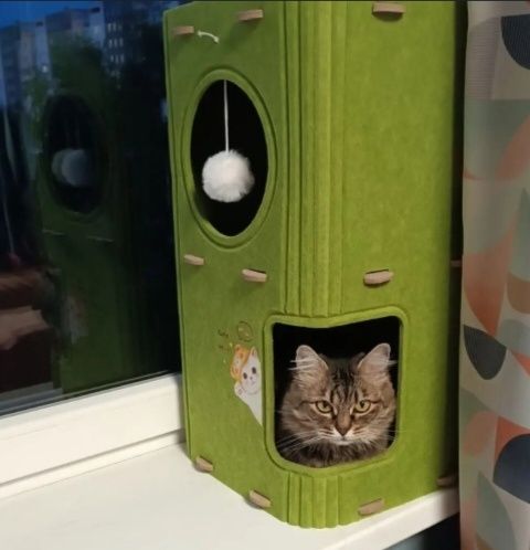Лежанка домик для котов.