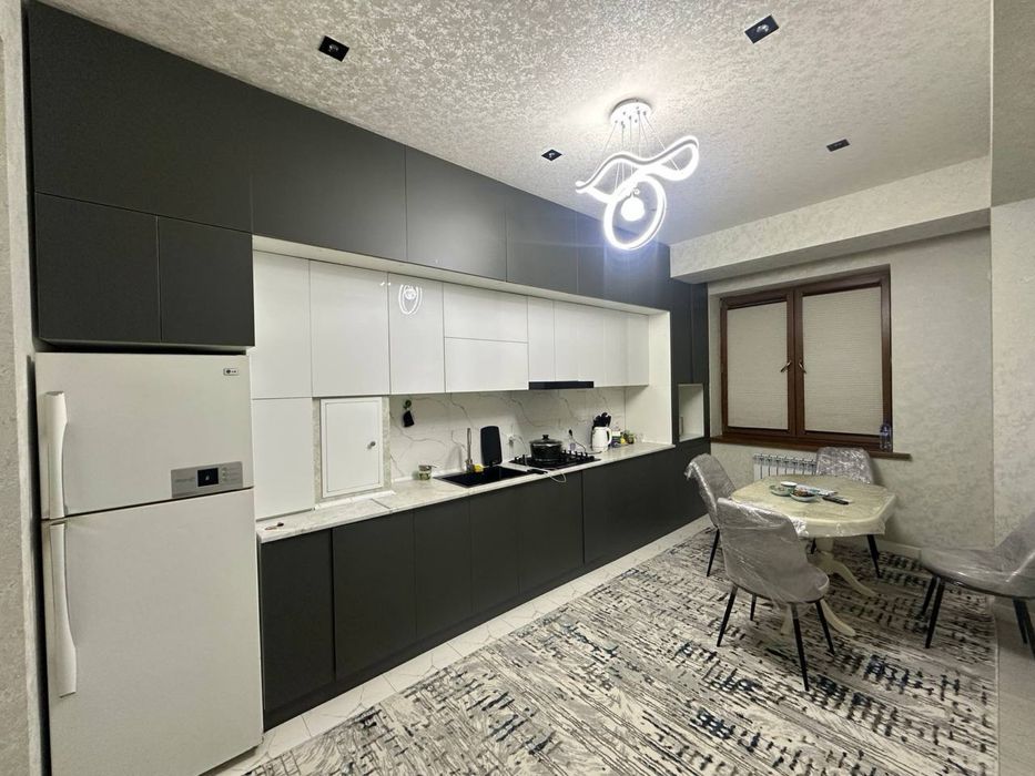 Сагбон новостройка Баурум комплекс 2/1/7 84 квадрат