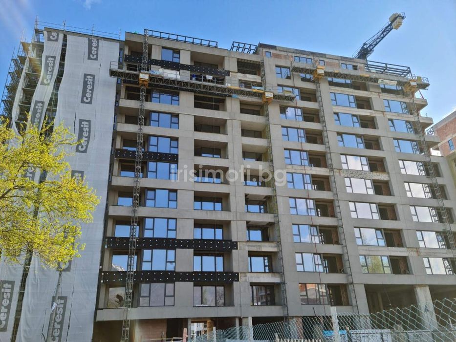 Продава се Тристаен апартамент в София, Витоша - 140 кв.м за 2029 €/кв.м - Снимка #2