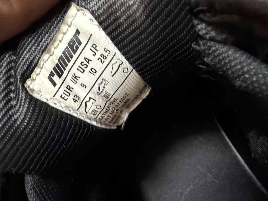 Balenciaga runner graffiti