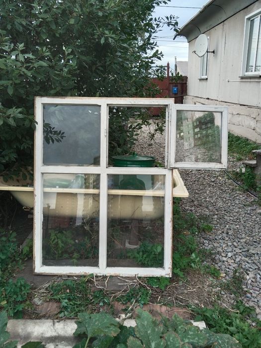 Продам рамы деревянные