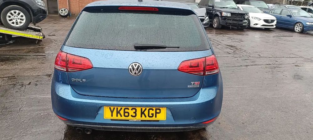 Dezmembrari / Dezmembrez Volkswagen Golf 7 (5G) 1.4 TSI CPTA cutie viteze manuala cod culoare LA5J