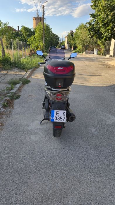 Kymco people s 200i