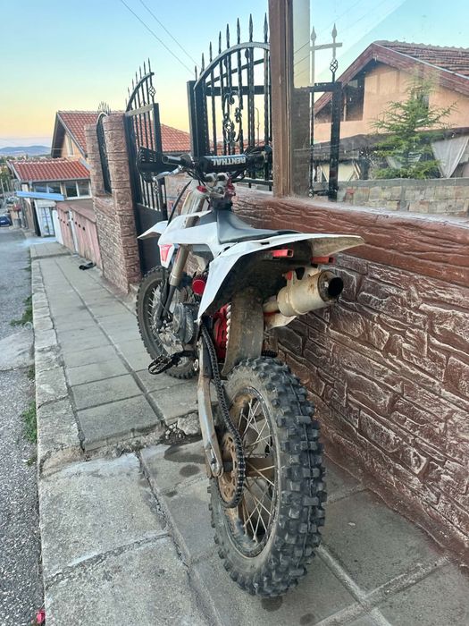 Продава се телстар 125cc