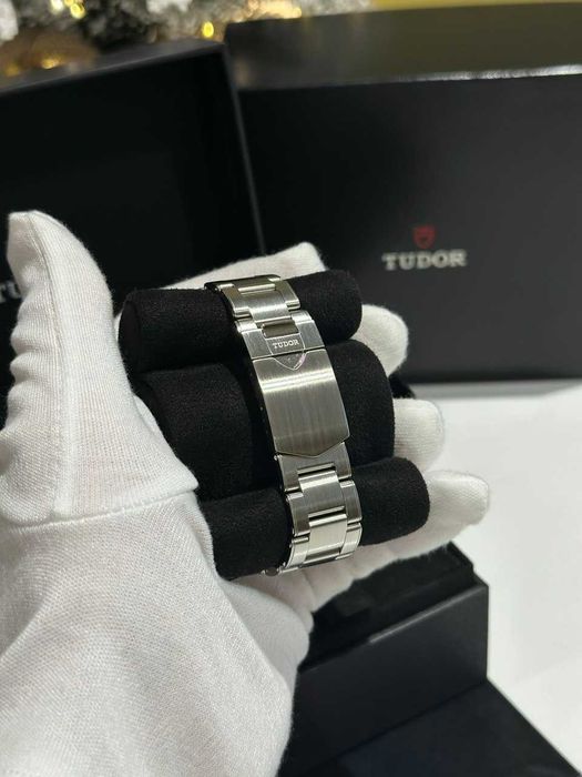 Tudor black bay 58