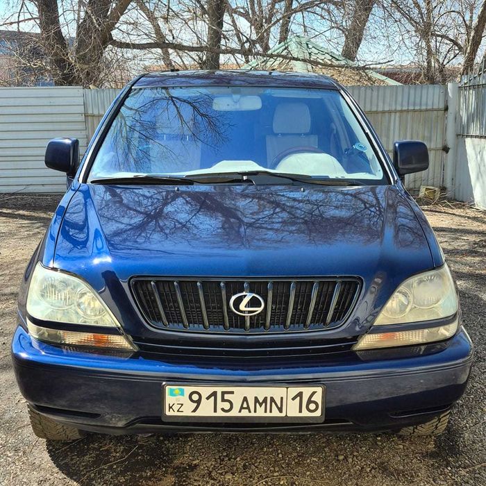 Lexus RX 300 1-е поколение 2001 г.в.