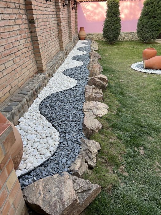 Декоратив тошлар: 2 500 so’m