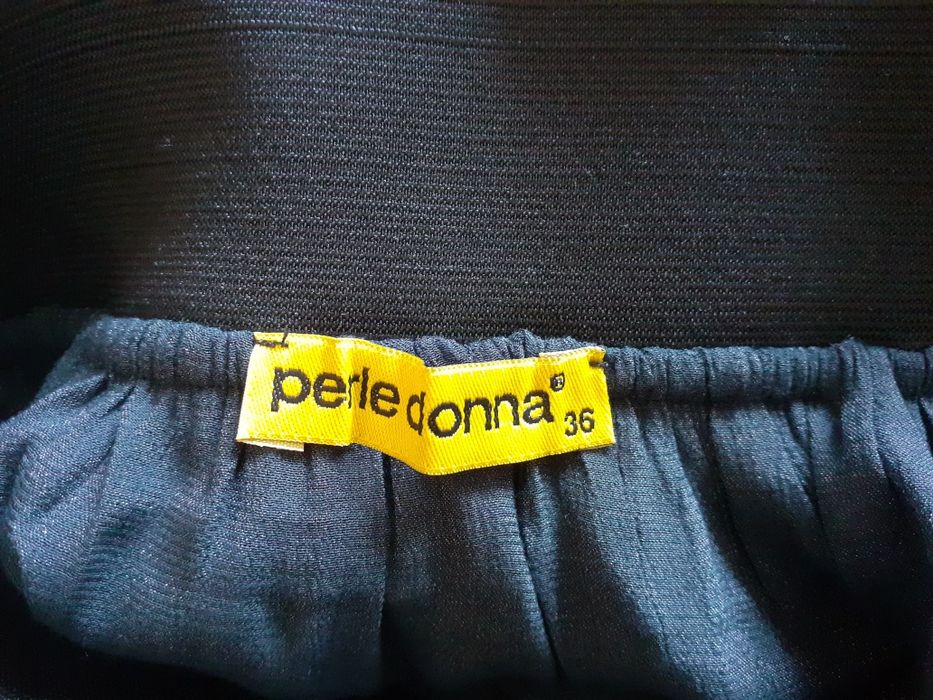 Кожаная куртка и юбка