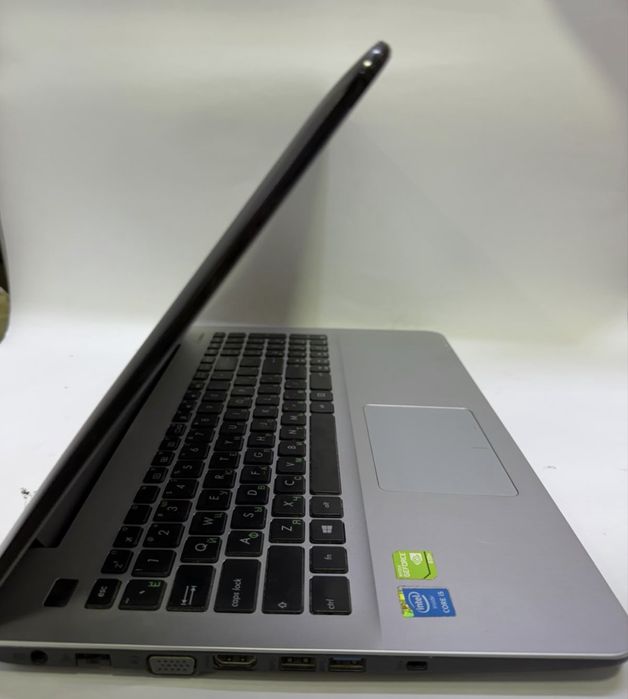 Ноутбук Aser Aspire 5742 G
