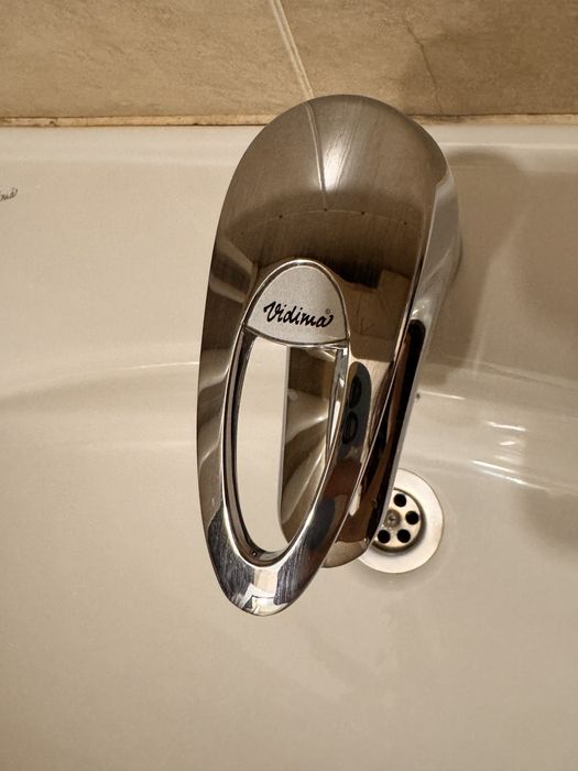 Мивка със смесител Vidima