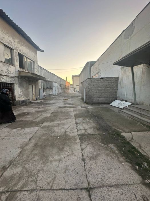 Угловой Участок 33 сотки м.Чоштепа Сергели