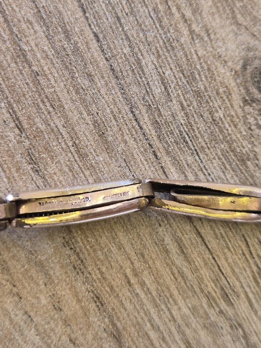 Антични дамски механични часовници