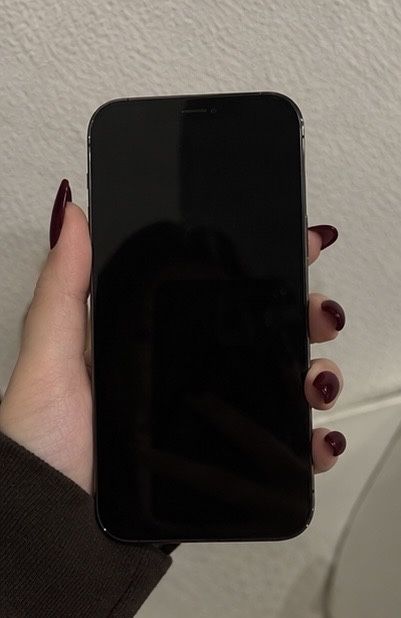 Продам iPhone 12 Pro Max