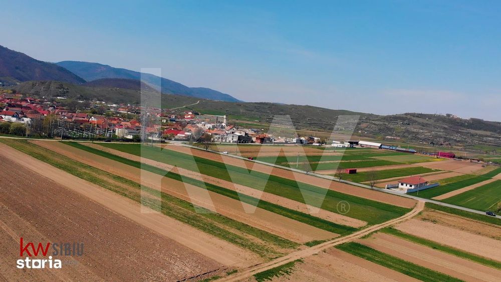 Oportunitate investitie – 6 parcele cu PUZ aprobat si autorizatie -
