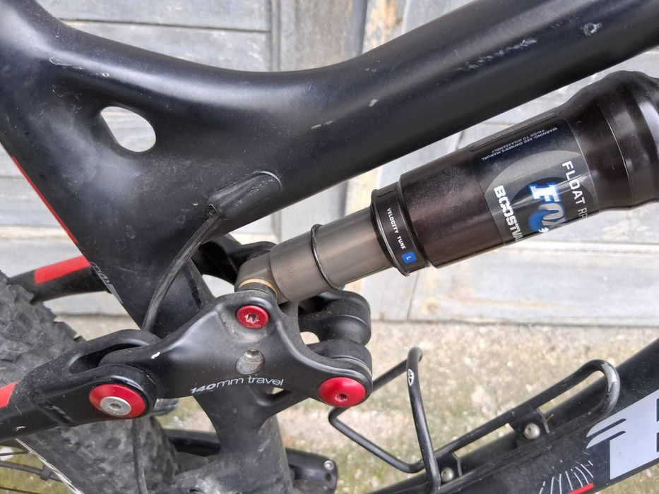 Vand bicicleta marca Elvetiana cumparata si folosita acolo