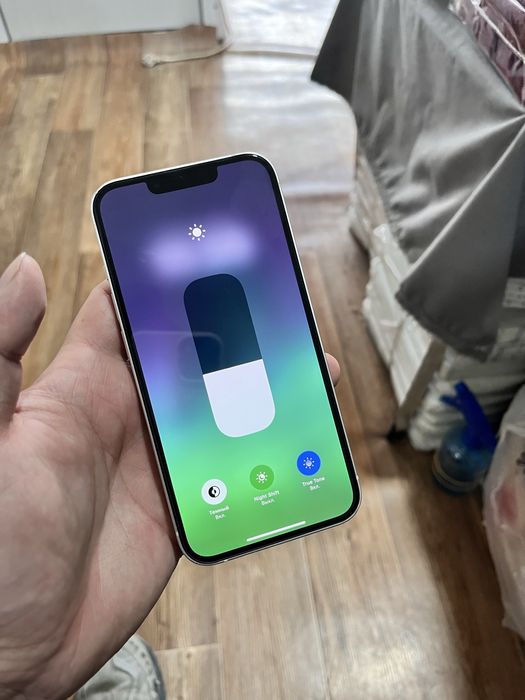 Продам Iphone 13 128 GB EAC Белый