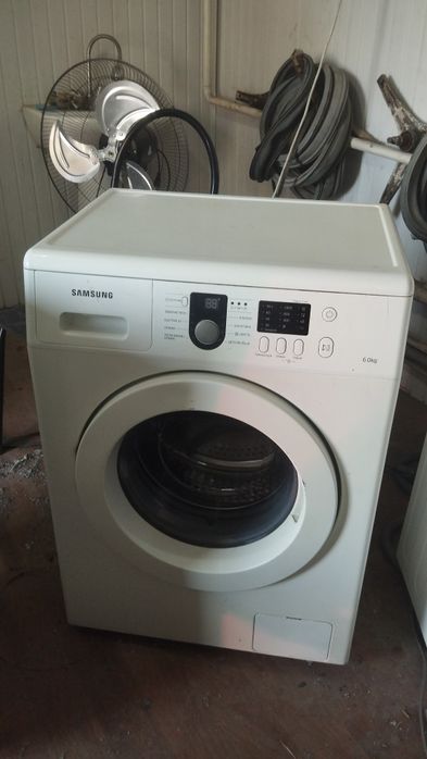 Продаётся стиральную машину