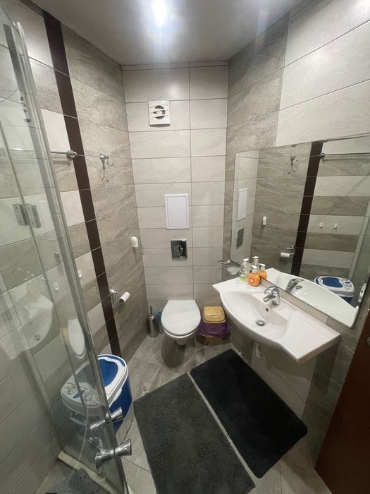 НАЕМ| Камелот Резидънс Апартамент с басейн в комплекс