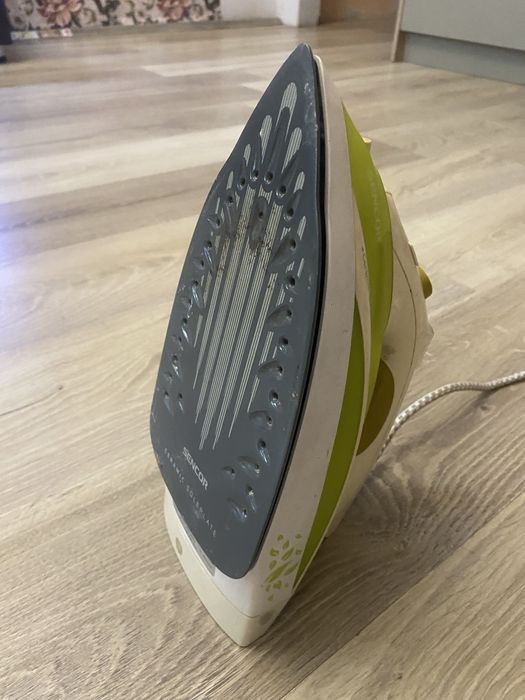 Продам рабочий утюг