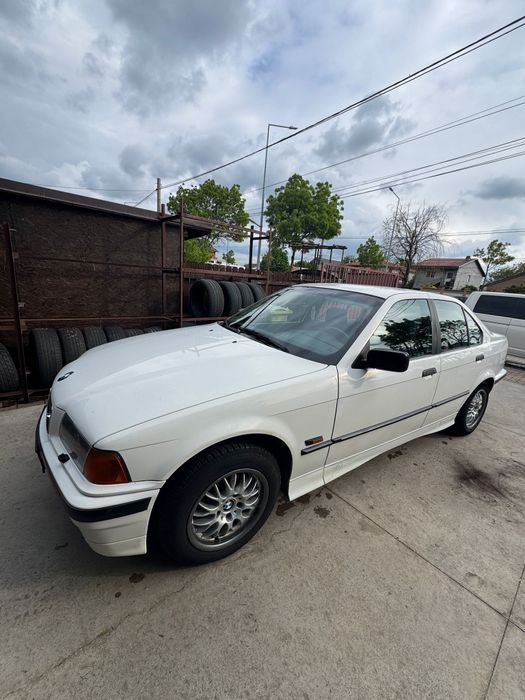 BMW 318 I E36 1992