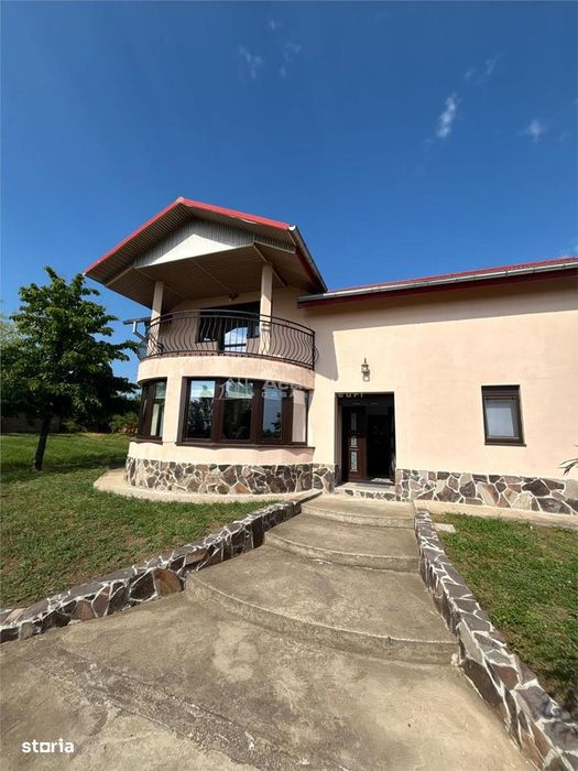 Casă – Tulucesti - Vedere 4