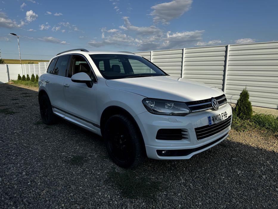 Dezmembrez touareg 7p Rline CRC 3.0tdi