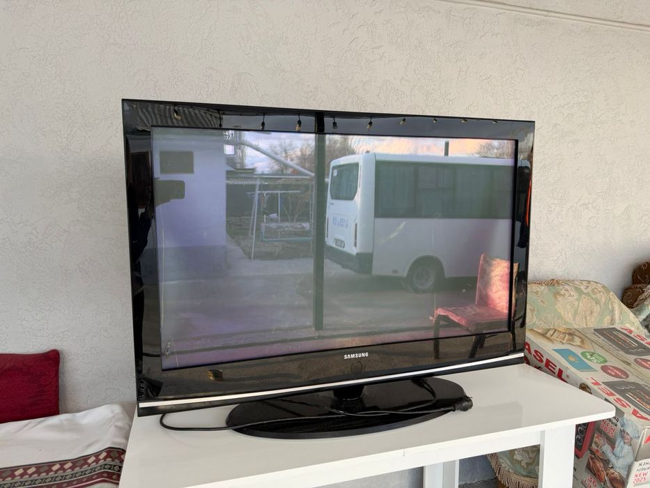Телевизор продам